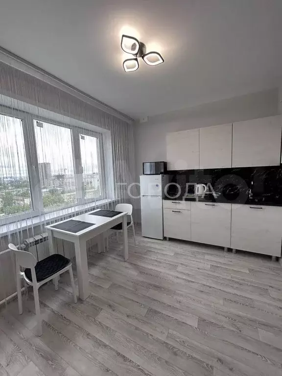 1-к. квартира, 30 м, 1/18 эт. - Фото 0