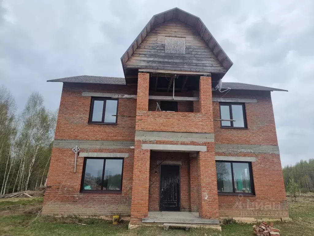 Дом в Томская область, Чаинский район, с. Подгорное Заводская ул. (197 ... - Фото 1