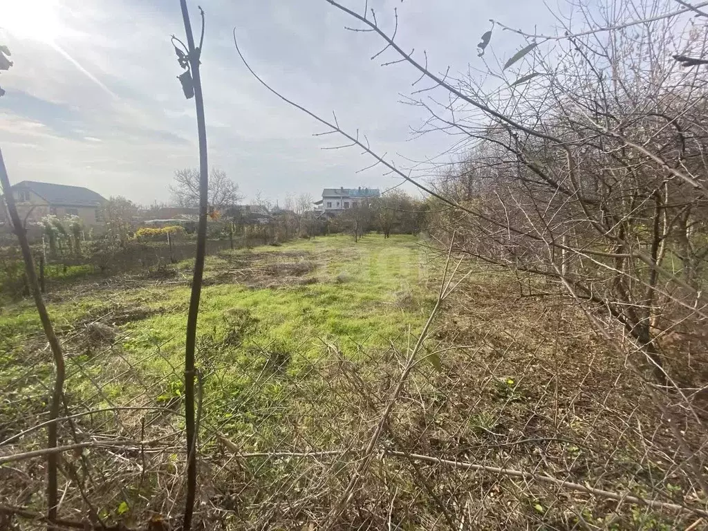 Участок в Адыгея, Майкопский район, пос. Каменномостский ул. Высокая ... - Фото 1