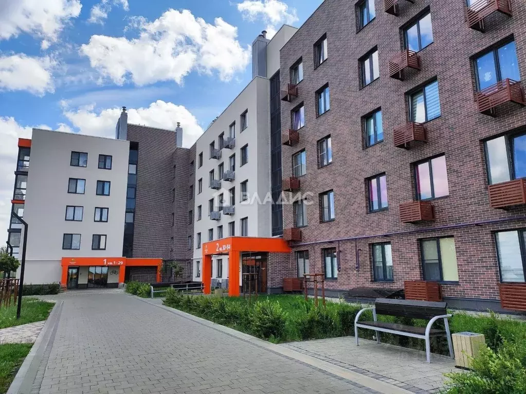 1-к кв. Белгородская область, Строитель Яковлевский городской округ, ... - Фото 0