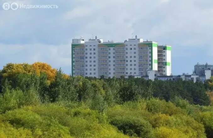 2-комнатная квартира: Тюмень, улица Парада Победы, 9 (49 м) - Фото 2