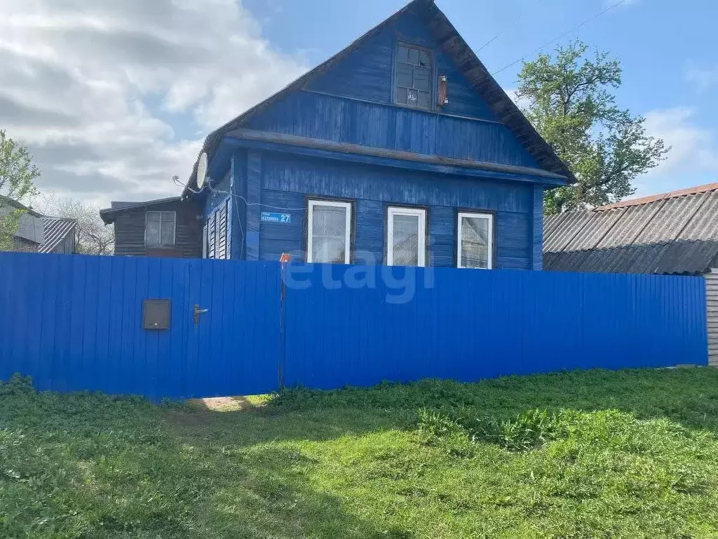 Дом в Псковская область, Порхов ул. Калинина, 27 (35 м) - Фото 2