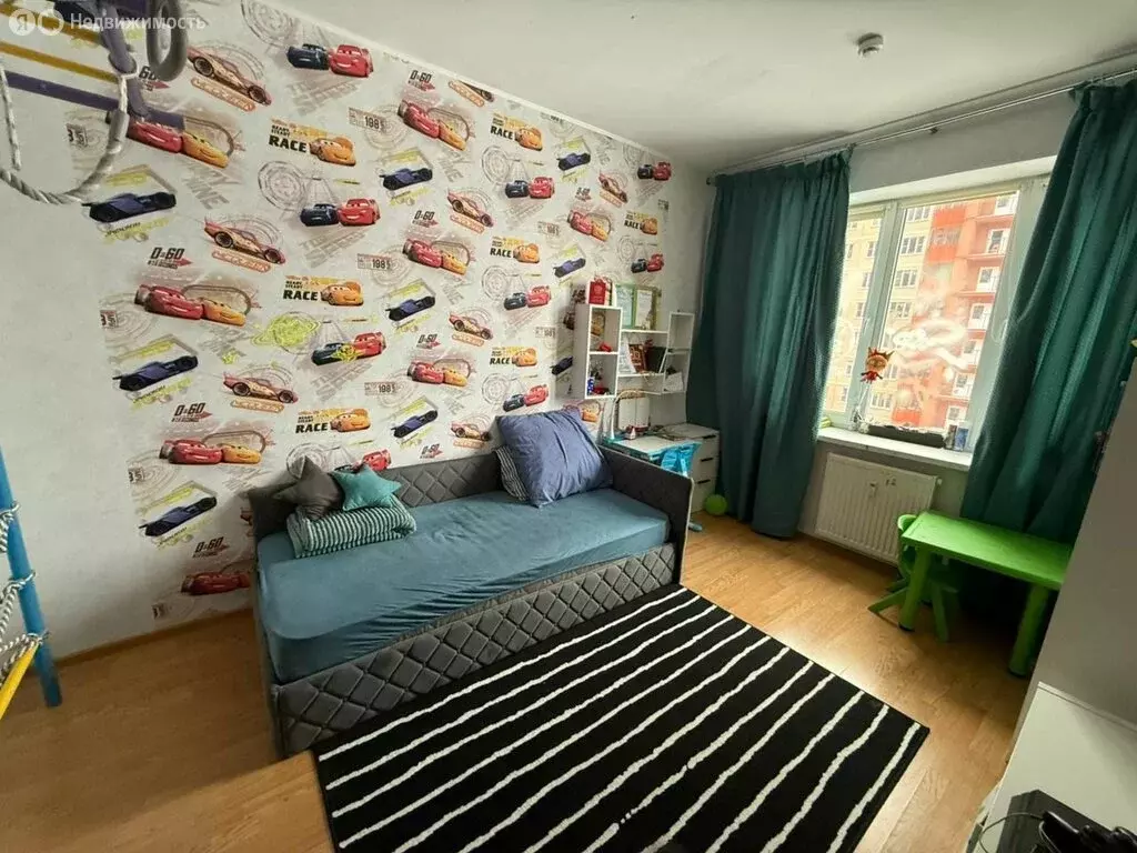 3-комнатная квартира: Мурино, улица Шоссе в Лаврики, 89 (70.9 м) - Фото 1