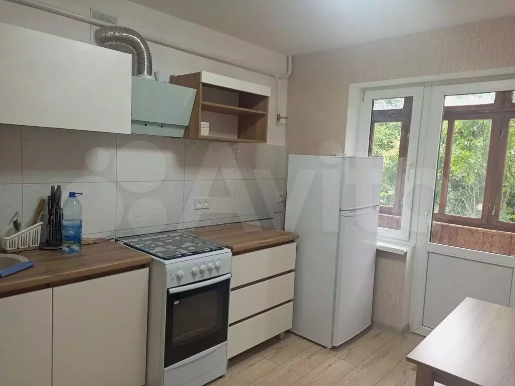 1-к. квартира, 40 м, 1/5 эт. - Фото 0