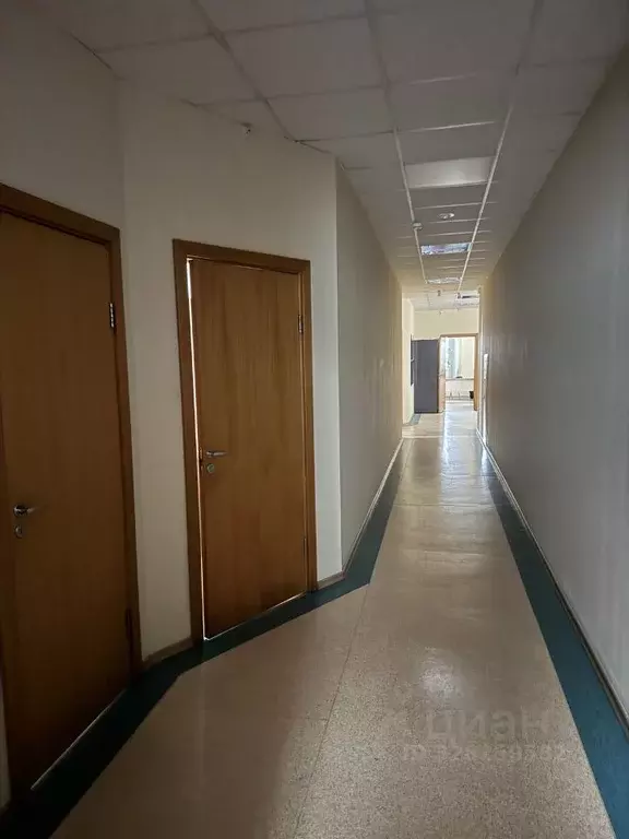 Офис в Свердловская область, Екатеринбург ул. Педагогическая, 5А (226 ... - Фото 2