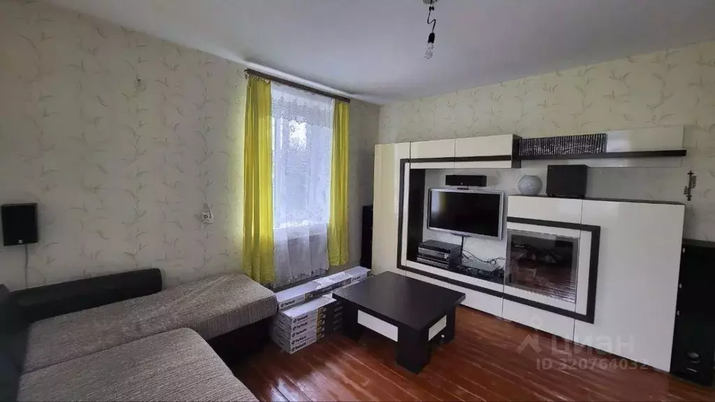 2-к кв. Нижегородская область, Городец ул. Кутузова, 1 (60.09 м) - Фото 1