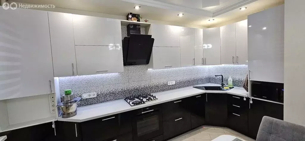 2-комнатная квартира: Геленджик, Дивноморская улица, 37Бк2 (50 м) - Фото 2