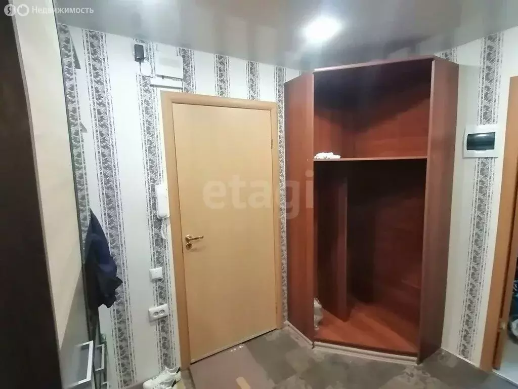 3-комнатная квартира: Ухта, Пионергорский проезд, 4 (64.1 м) - Фото 1