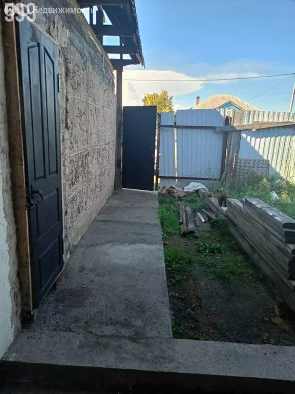 Дом в Черногорск, Сиреневая улица, 34 (100 м) - Фото 1