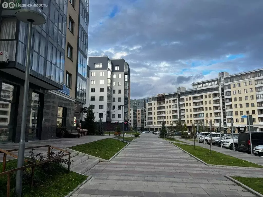 2-комнатная квартира: Красноярск, улица Петра Подзолкова, 8 (74 м) - Фото 0