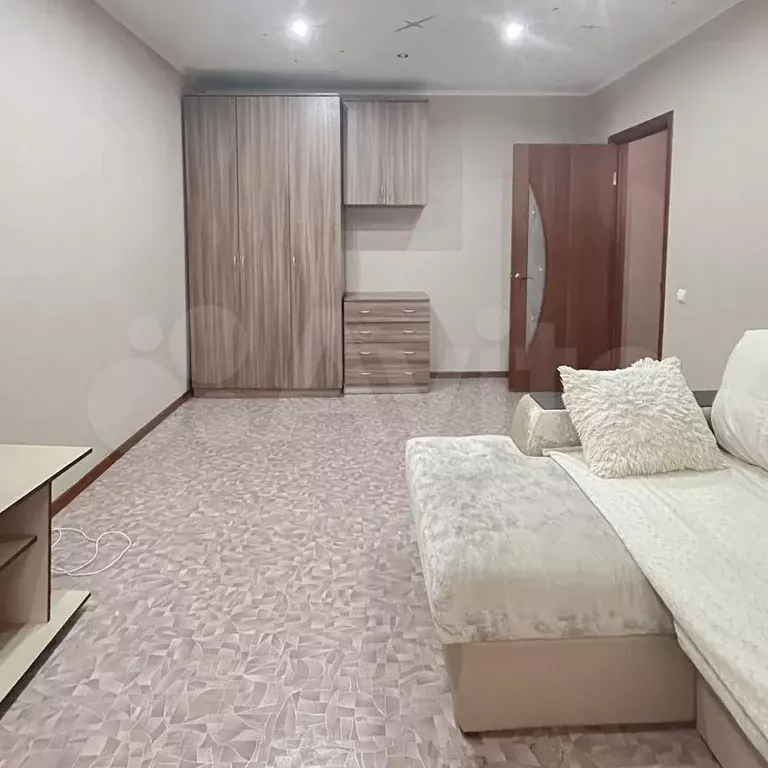 1-к. квартира, 37 м, 3/9 эт. - Фото 1