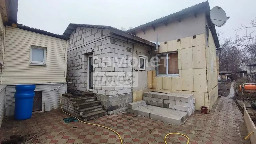 Дом в Белгородская область, Старый Оскол Коммунистическая ул. (120 м) - Фото 1