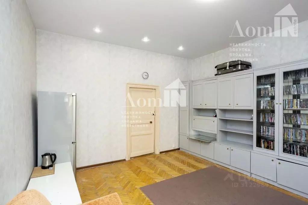 Комната Санкт-Петербург Литейный просп., 33 (21.4 м) - Фото 1