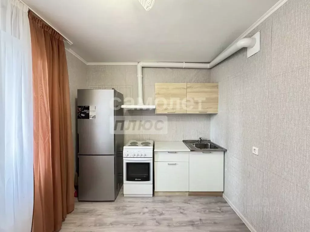 1-к кв. Брянская область, Брянск ул. Комарова, 49 (36.0 м) - Фото 0