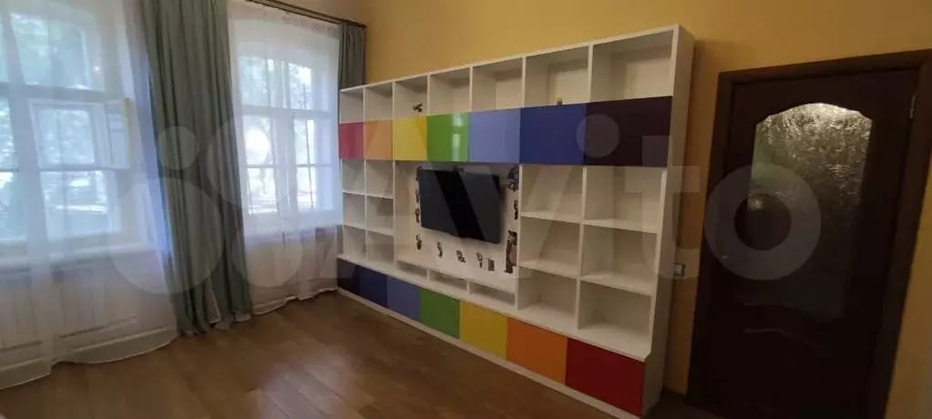 2-к. квартира, 60 м, 1/3 эт. - Фото 0
