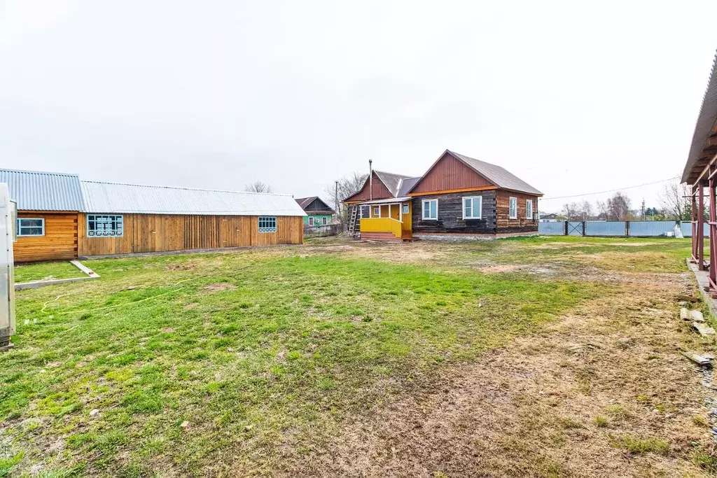 Дом в Хабаровский край, Имени Лазо район, с. Гродеково ул. Чкалова (89 ... - Фото 1