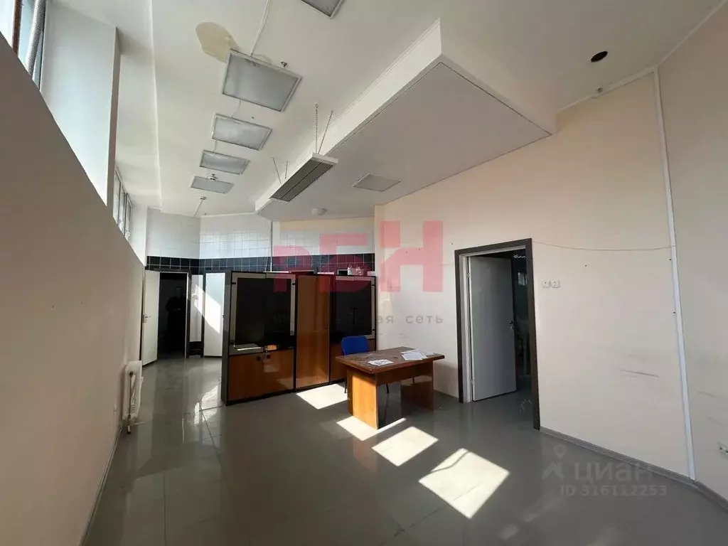 Офис в Тюменская область, Тюмень ул. Герцена, 64 (48 м) - Фото 1