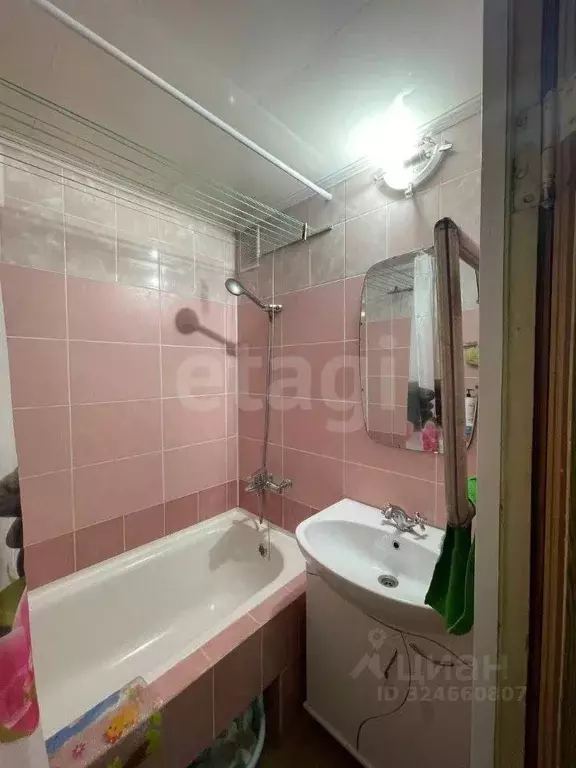 2-к кв. Пензенская область, Пенза просп. Победы, 150 (50.0 м) - Фото 2