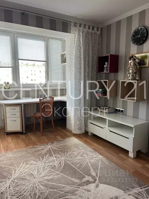 3-к кв. Калининградская область, Калининград Озерная ул., 40 (105.0 м) - Фото 1