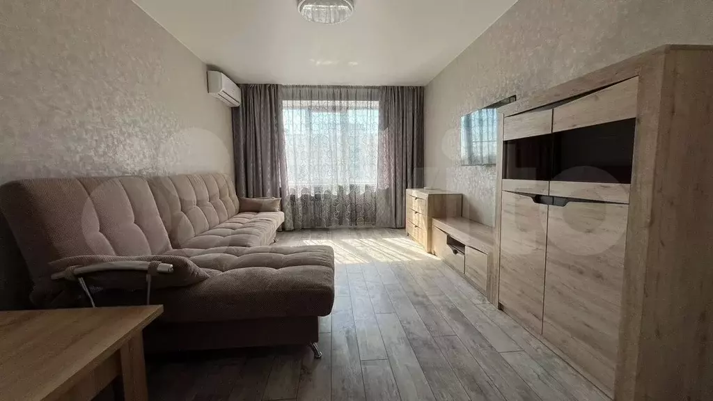 2-к. квартира, 52 м, 8/9 эт. - Фото 1