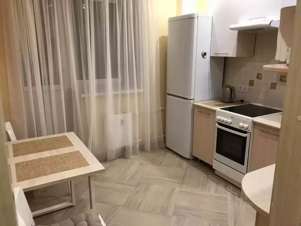 1-к кв. Татарстан, Казань ул. Чингиза Айтматова, 11 (39.0 м) - Фото 0