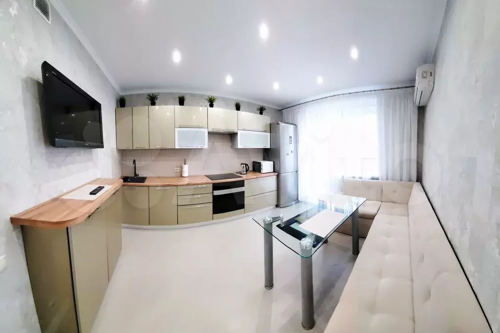 2-к. квартира, 80 м, 7/14 эт. - Фото 0