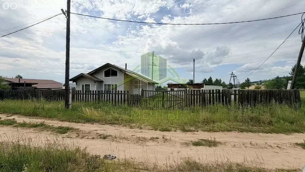Дом в село Нижний Саянтуй, ДНТ Багульник, 4-й квартал (114 м) - Фото 2