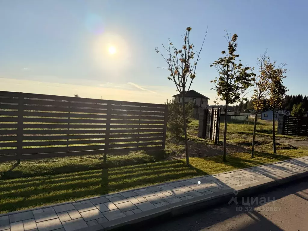 Участок в Московская область, Истра муниципальный округ, д. Алексино  ... - Фото 1