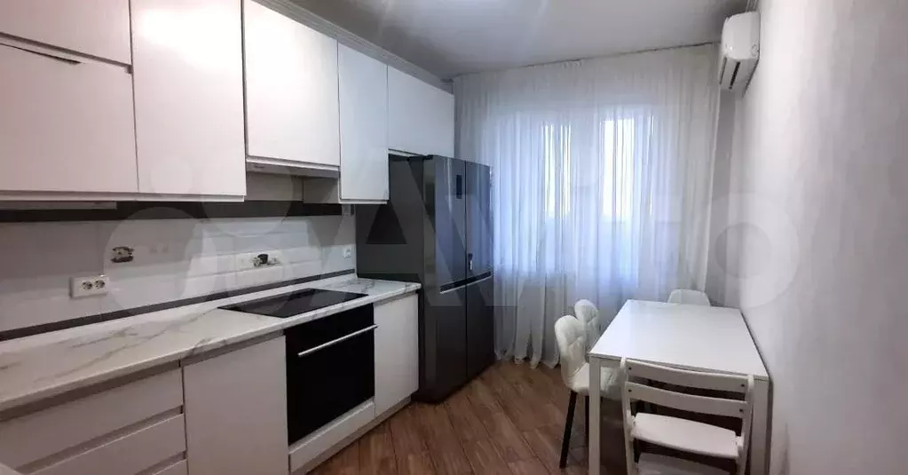 2-к. квартира, 60,4 м, 15/17 эт. - Фото 1