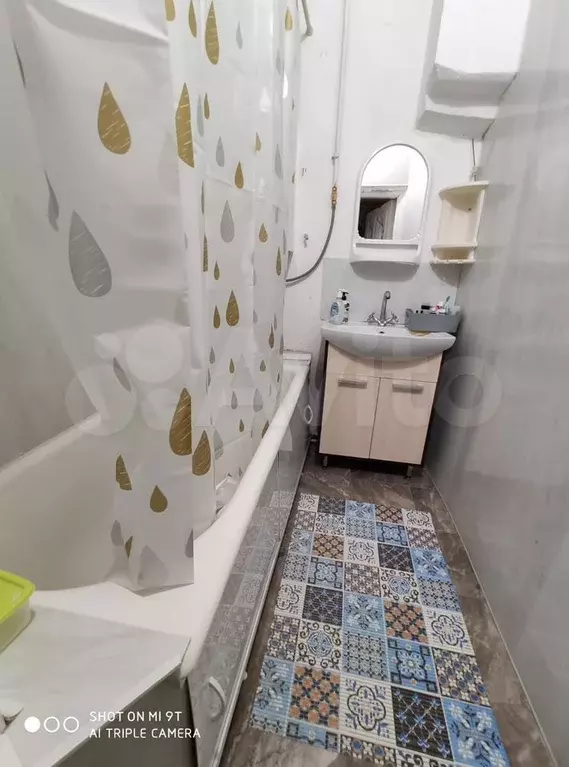 Комната 13 м в 2-к., 1/3 эт. - Фото 1