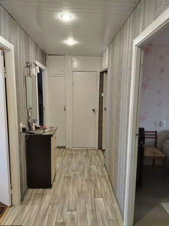 3-к кв. Ленинградская область, Тихвин 4-й мкр, 25 (52.0 м) - Фото 2