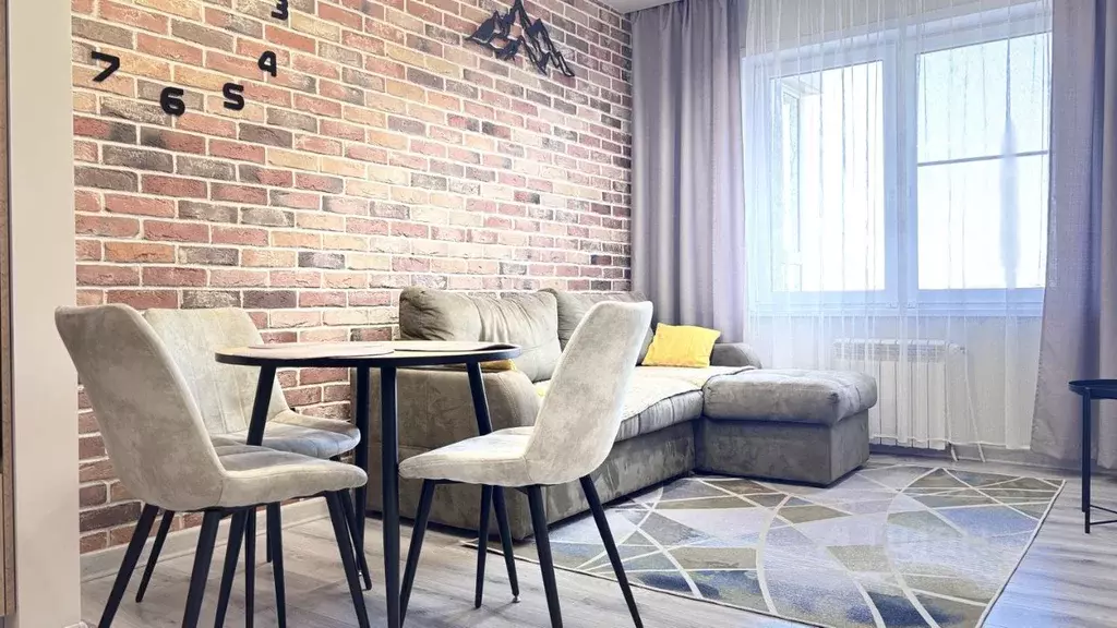 2-к кв. Иркутская область, Иркутск ул. Лермонтова, 343/2 (42.9 м) - Фото 1