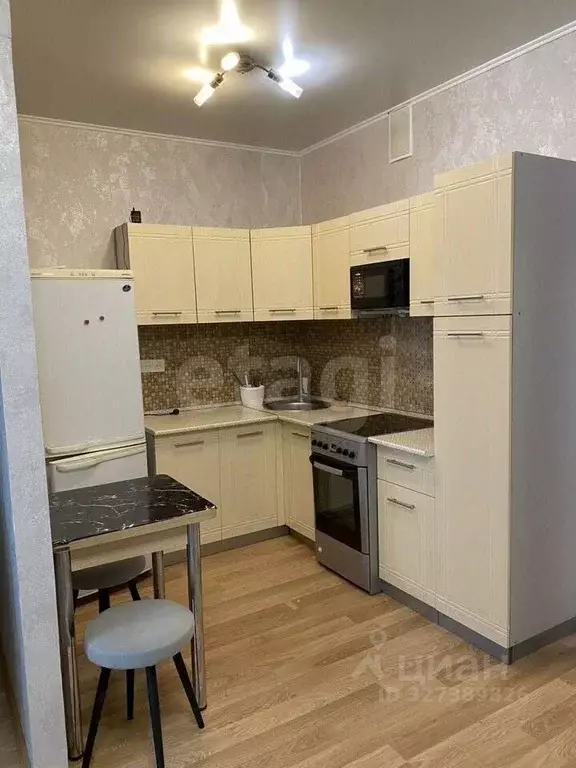 1-к кв. Тюменская область, Тюмень ул. Верхнетарманская, 5 (32.0 м) - Фото 1