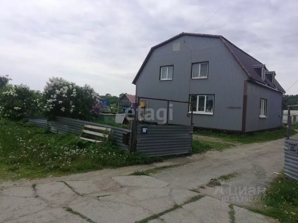Дом в Сахалинская область, Южно-Сахалинск городской округ, с. Ключи ... - Фото 1