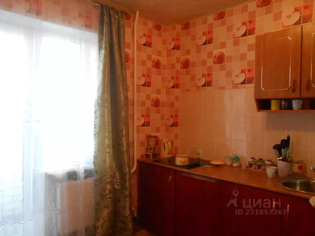 2-к кв. Брянская область, Брянск 2-й Советский пер., 7а (56.0 м) - Фото 0