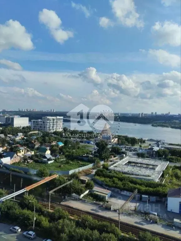 Студия Новосибирская область, Новосибирск Зыряновская ул., 61 (32.7 м) - Фото 1