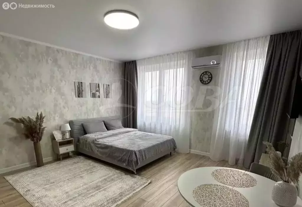 Квартира-студия: Тюмень, Краснооктябрьская улица, 6 (33 м) - Фото 1