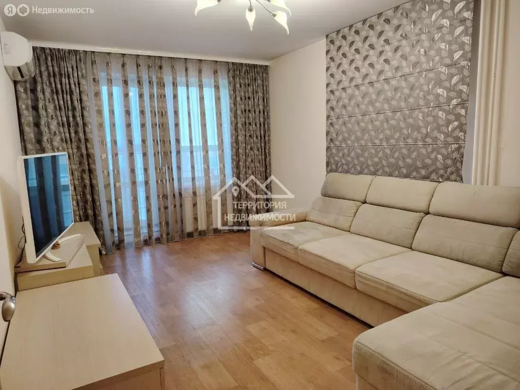 3-комнатная квартира: Тюмень, улица Ю.-Р.Г. Эрвье, 10к1 (80.3 м) - Фото 2