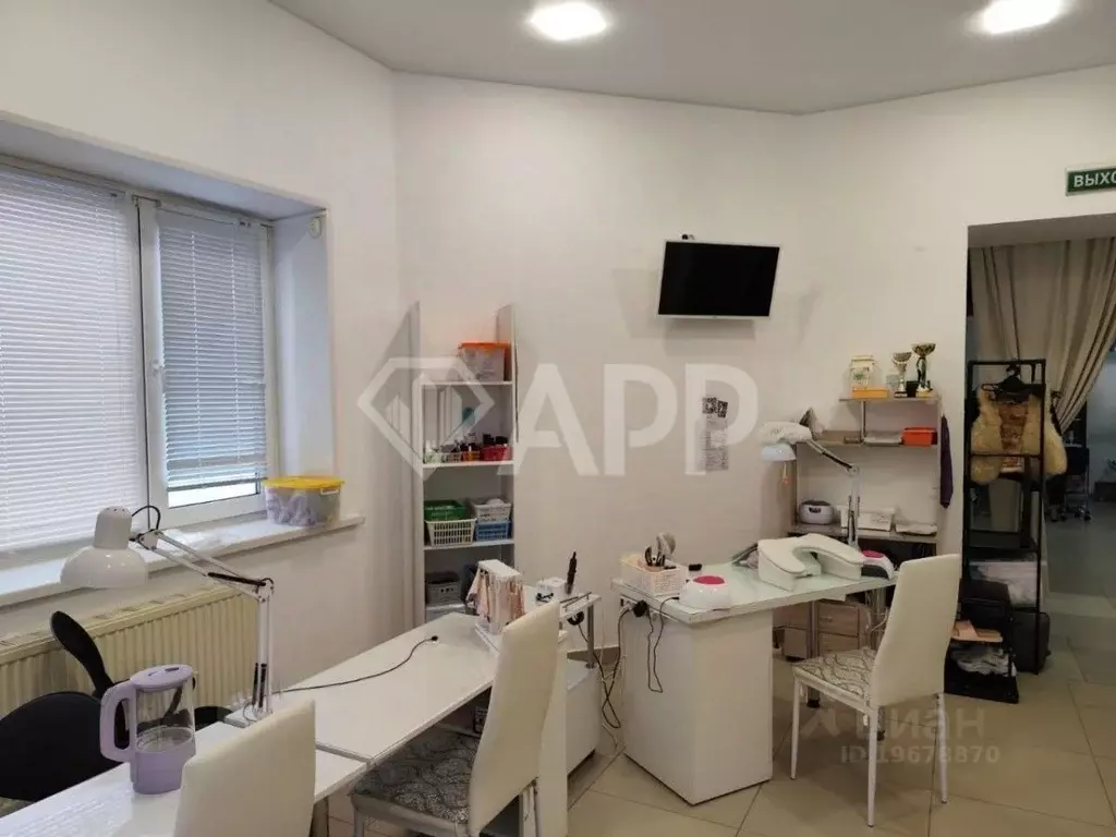 Помещение свободного назначения в Удмуртия, Ижевск 7-я Подлесная ул., ... - Фото 2