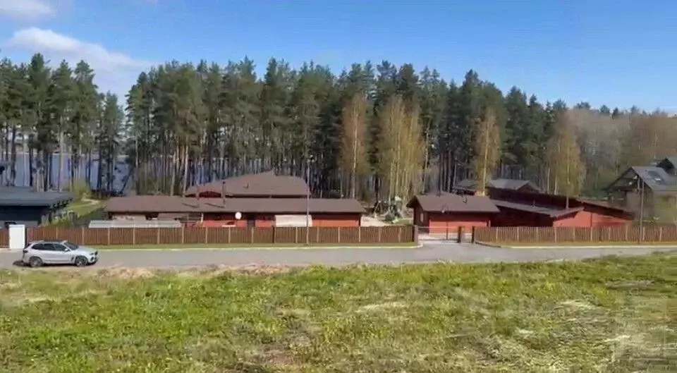 Участок в Ленинградская область, Приозерский район, Петровское с/пос, ... - Фото 1