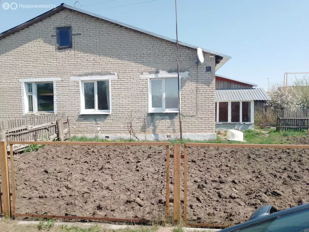 3-комнатная квартира: Большая Елань, Сельская улица, 19 (62 м) - Фото 0