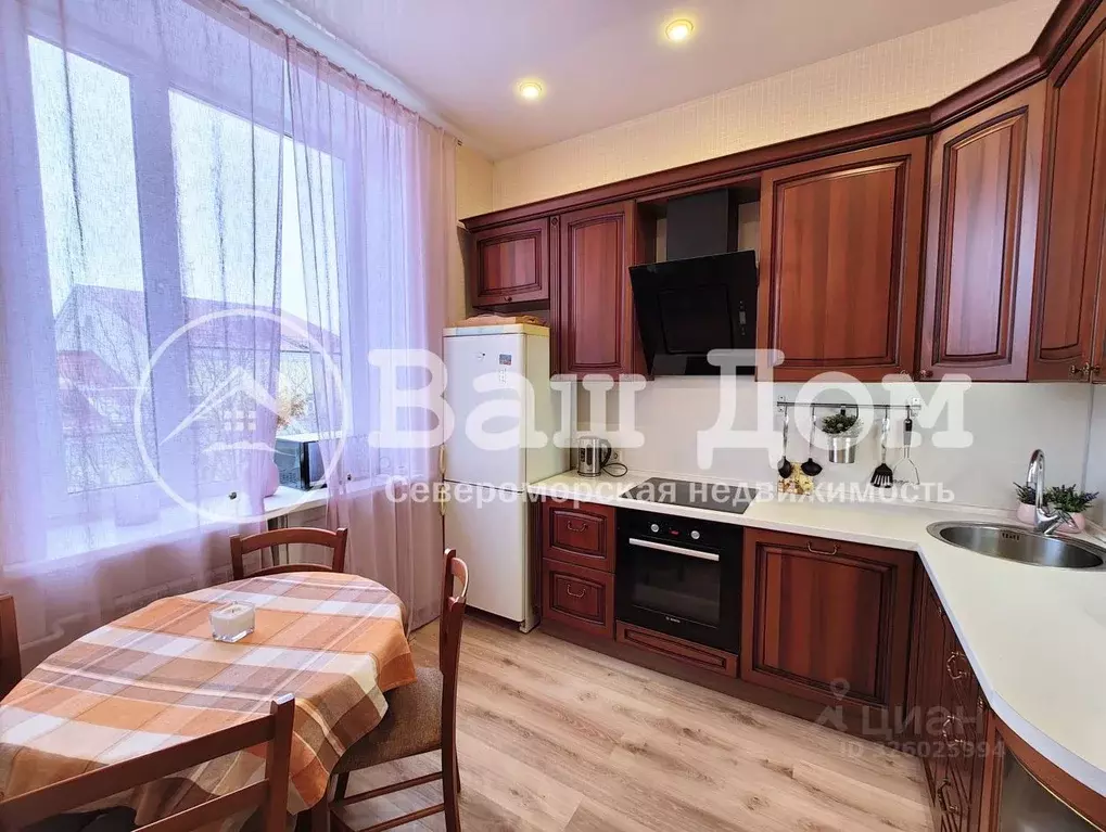 2-к кв. Мурманская область, Североморск ул. Душенова, 10 (52.4 м) - Фото 2