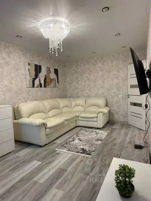 2-к кв. Хабаровский край, Хабаровск ул. Груднова, 8к1 (65.0 м) - Фото 0