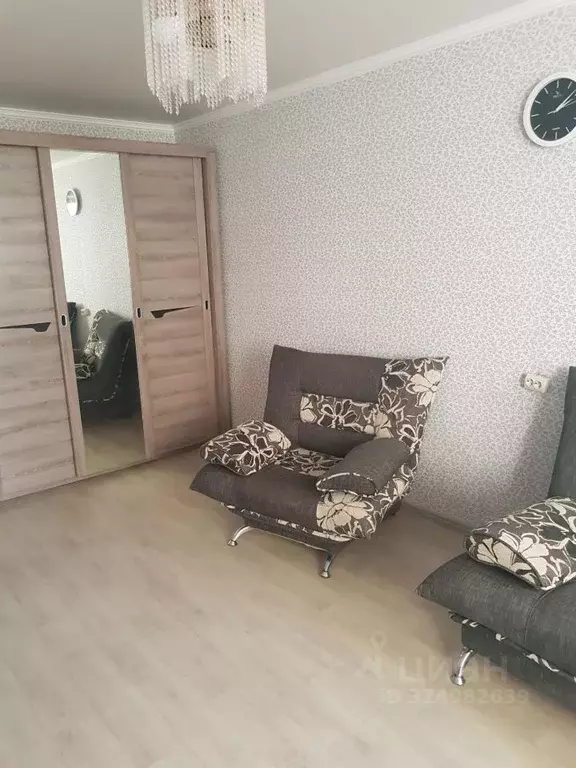 1-к кв. Белгородская область, Старый Оскол Жукова мкр, 24 (40.0 м) - Фото 1