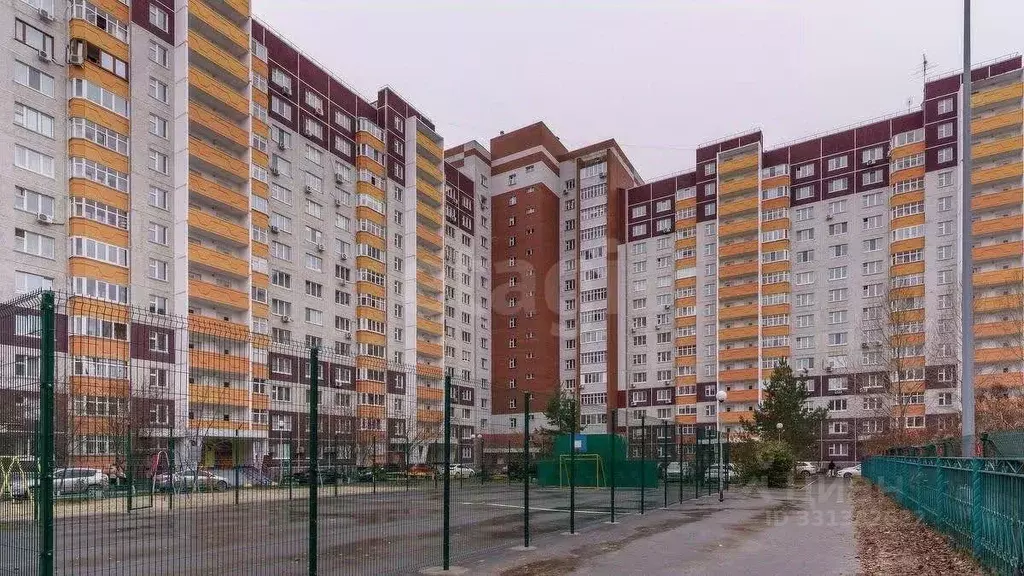 2-к кв. Тюменская область, Тюмень ул. Пермякова, 88 (94.1 м) - Фото 0