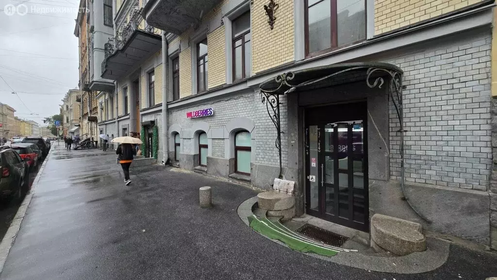 Торговая площадь (157 м) - Фото 1