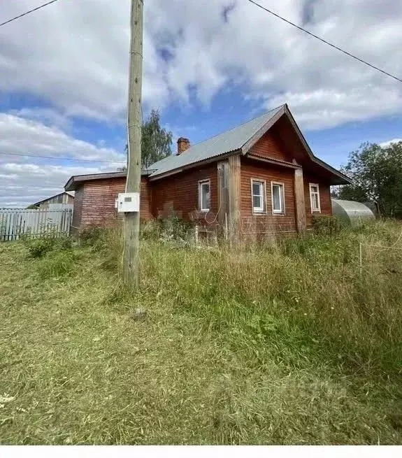 Дом в Вологодская область, д. Зуево 20 (50 м) - Фото 0