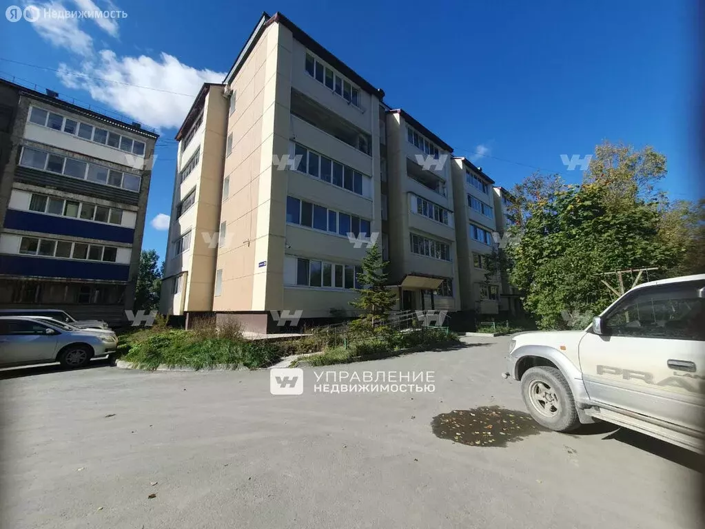 2-комнатная квартира: Южно-Сахалинск, Карьерная улица, 35 (50.1 м) - Фото 0