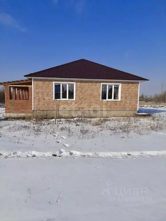Дом в Курская область, Курский район, Новопоселеновский сельсовет, д. ... - Фото 0