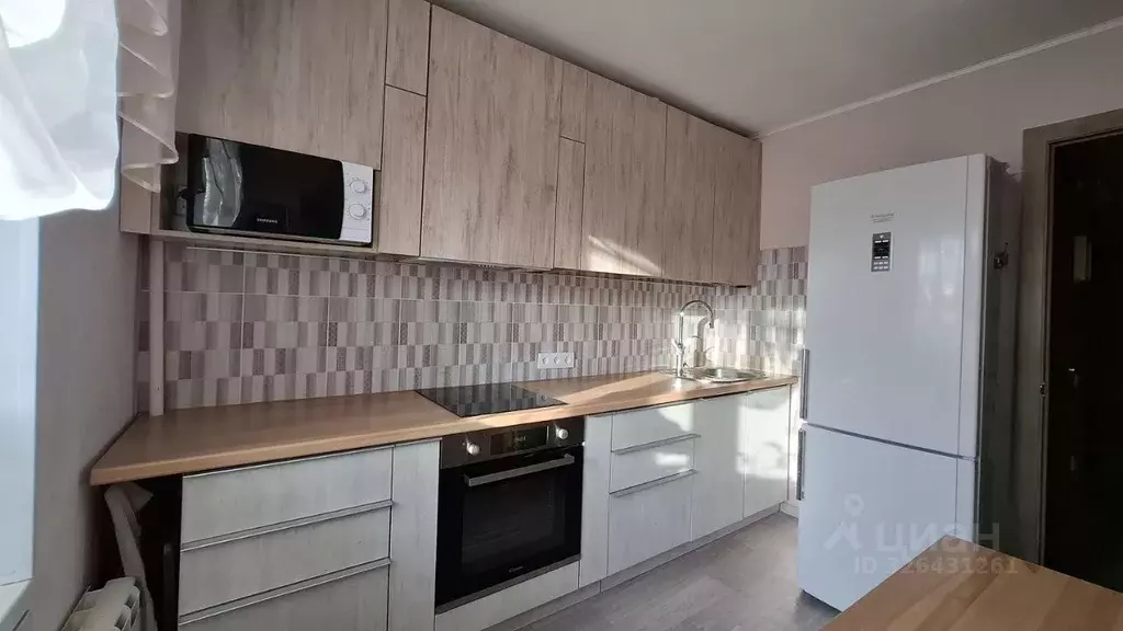 3-к кв. Свердловская область, Екатеринбург ул. Надеждинская, 20 (60.0 ... - Фото 1